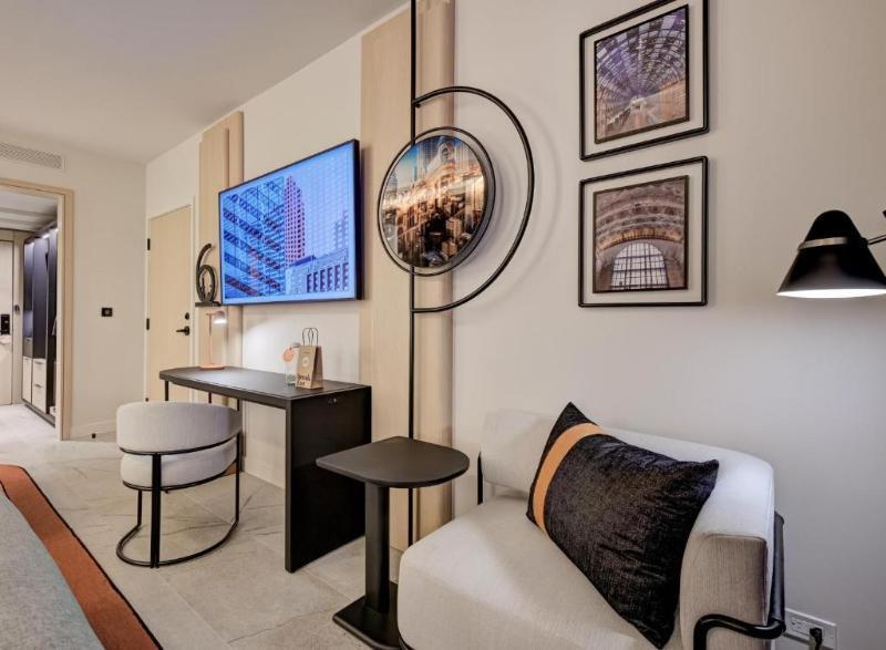 Canopy By Hilton Toronto Yorkville Exterior photo