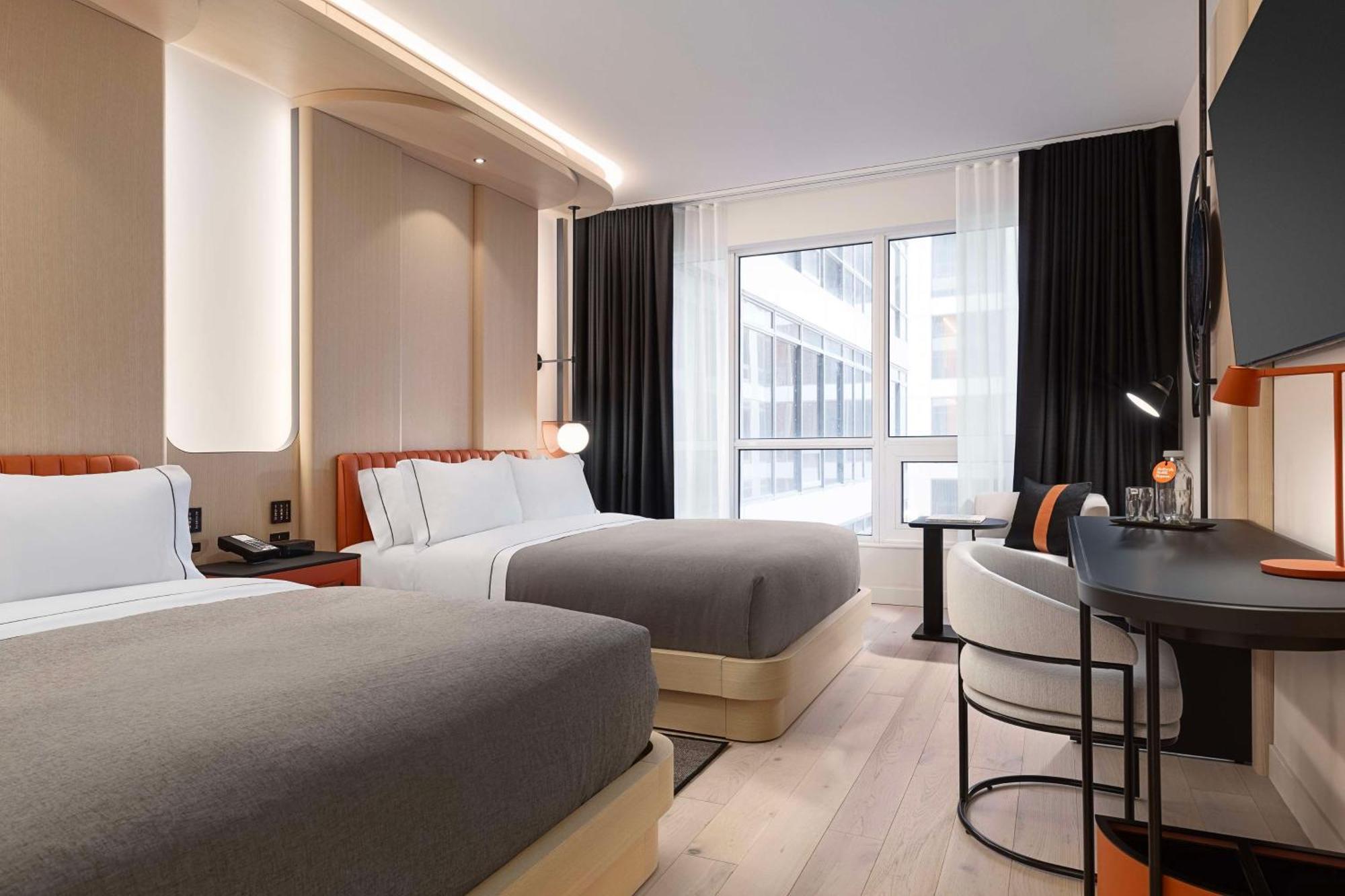 Canopy By Hilton Toronto Yorkville Exterior photo